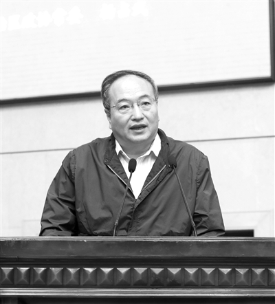 杨占武.jpg